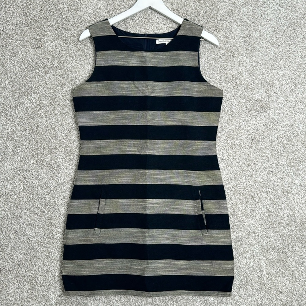 Cupcakes and  Cashmere Striped Structured Midi‎ Dress with Pockets, Size M